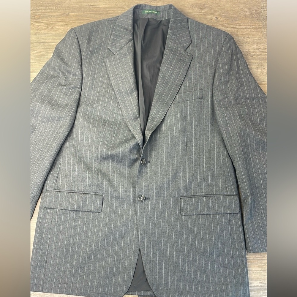 Ralph Lauren Men’s Wool Charcoal, White Pin Stripe Suit Jacket, Blazer, size 42L